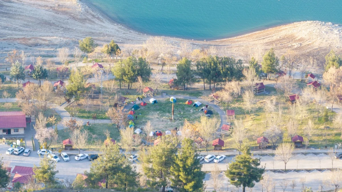 Gözden Kaçan Doğal Güzellikler: Balıkesir’in Saklı Kamp Noktaları Gözden Kaçan Doğal Güzellikler: Balıkesir’in Saklı Kamp Noktaları